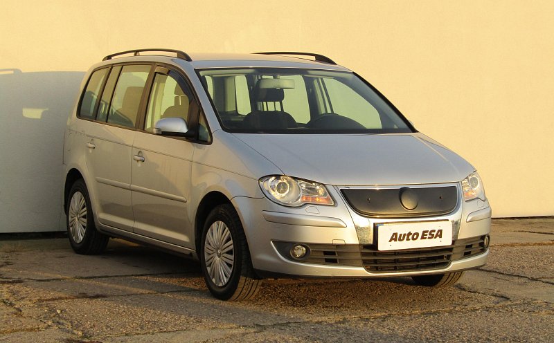 Volkswagen Touran 1.9 TDi 