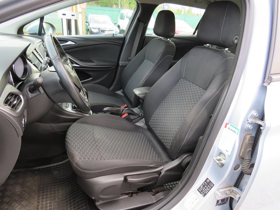 Opel Astra 1.4 T 
