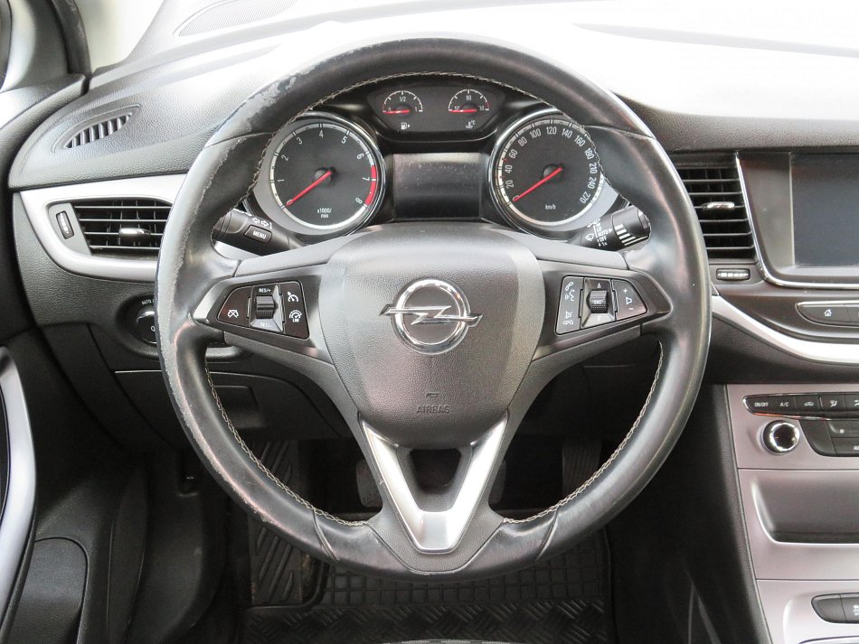 Opel Astra 1.4 T 