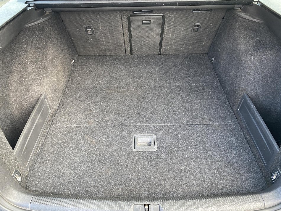 Volkswagen Passat 2.0 TDi 