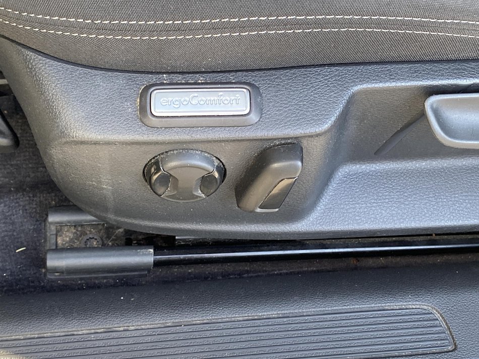 Volkswagen Passat 1.6 TDI 