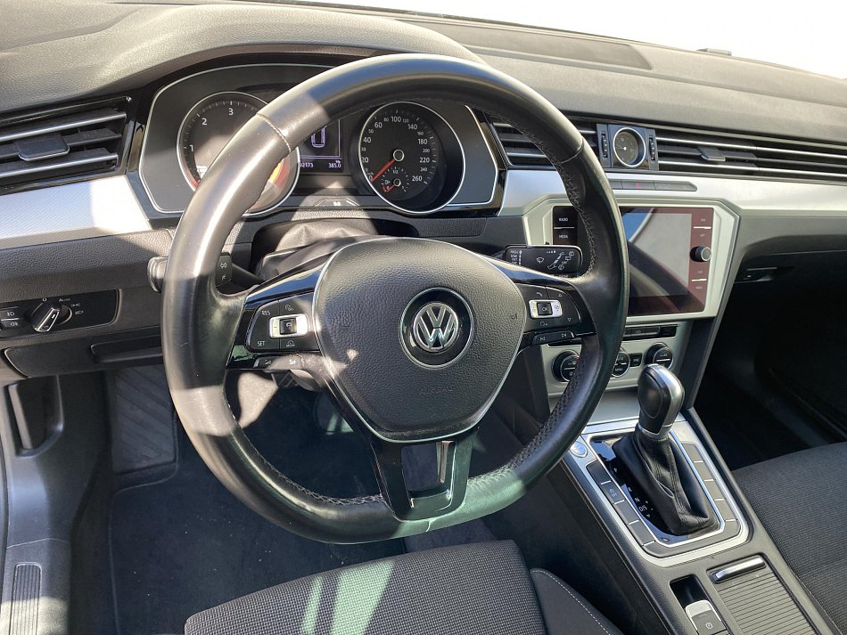 Volkswagen Passat 1.6 TDI 
