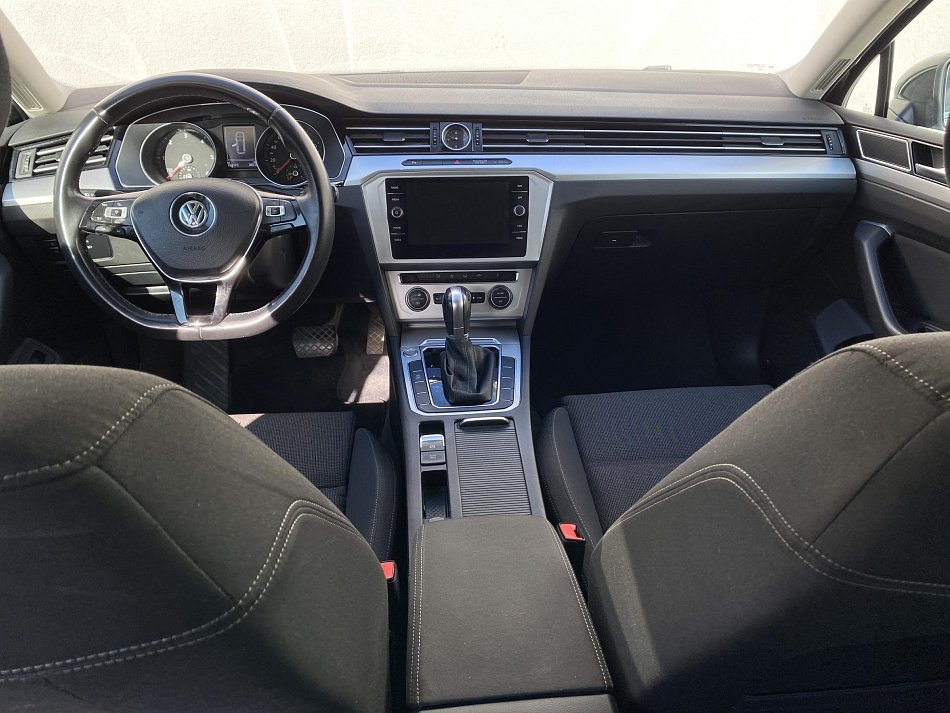 Volkswagen Passat 1.6 TDI 