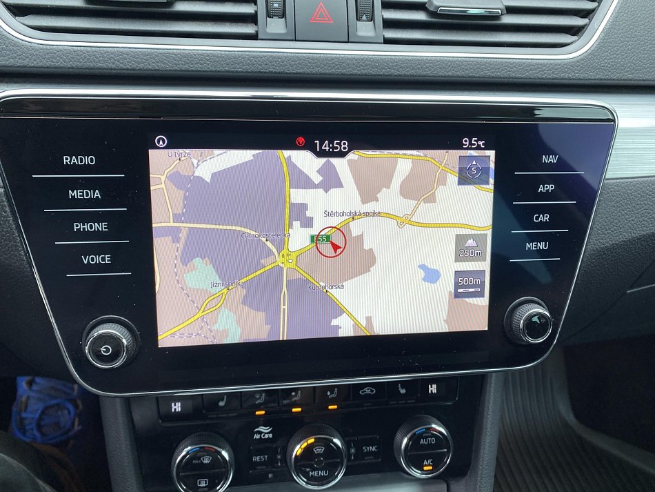 Škoda Superb III 2.0 TDi Ambition