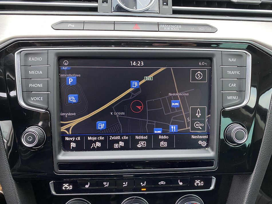 Volkswagen Passat 2.0TDi Highline