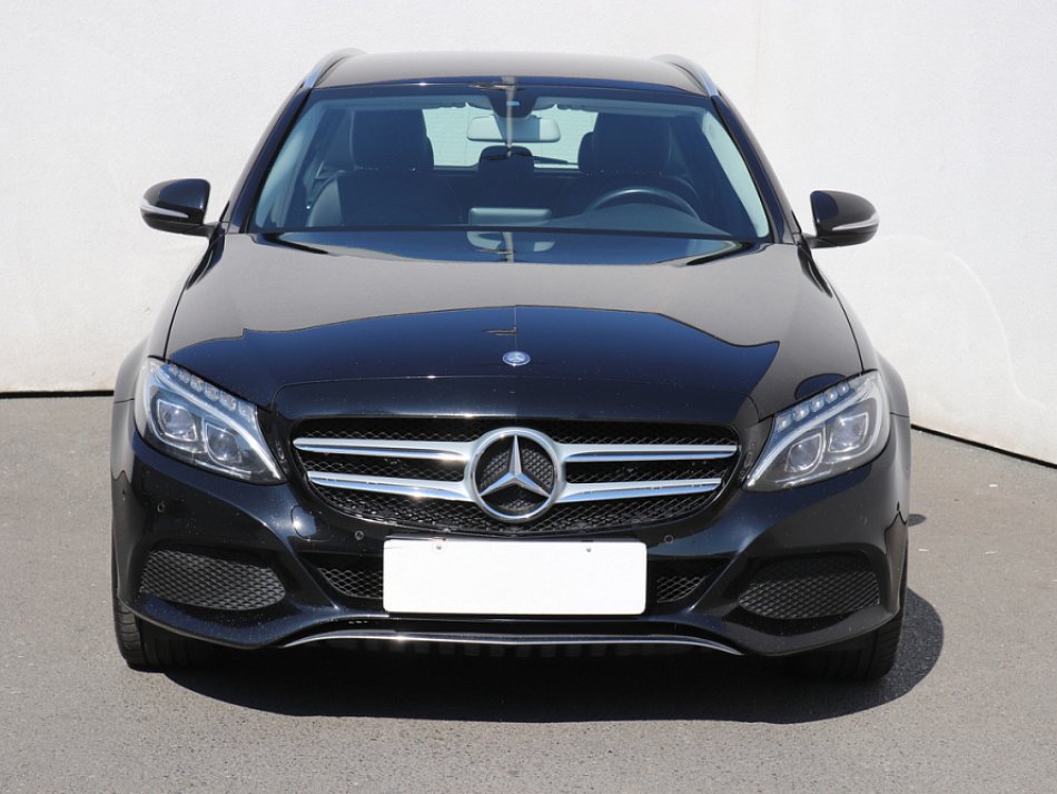 Mercedes-Benz Třída C 1.6 