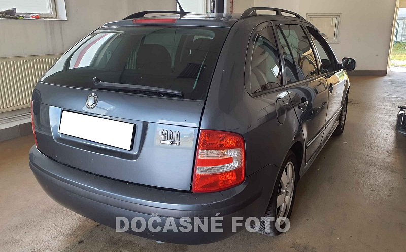 Škoda Fabia I 2.0 MPI Ambiente