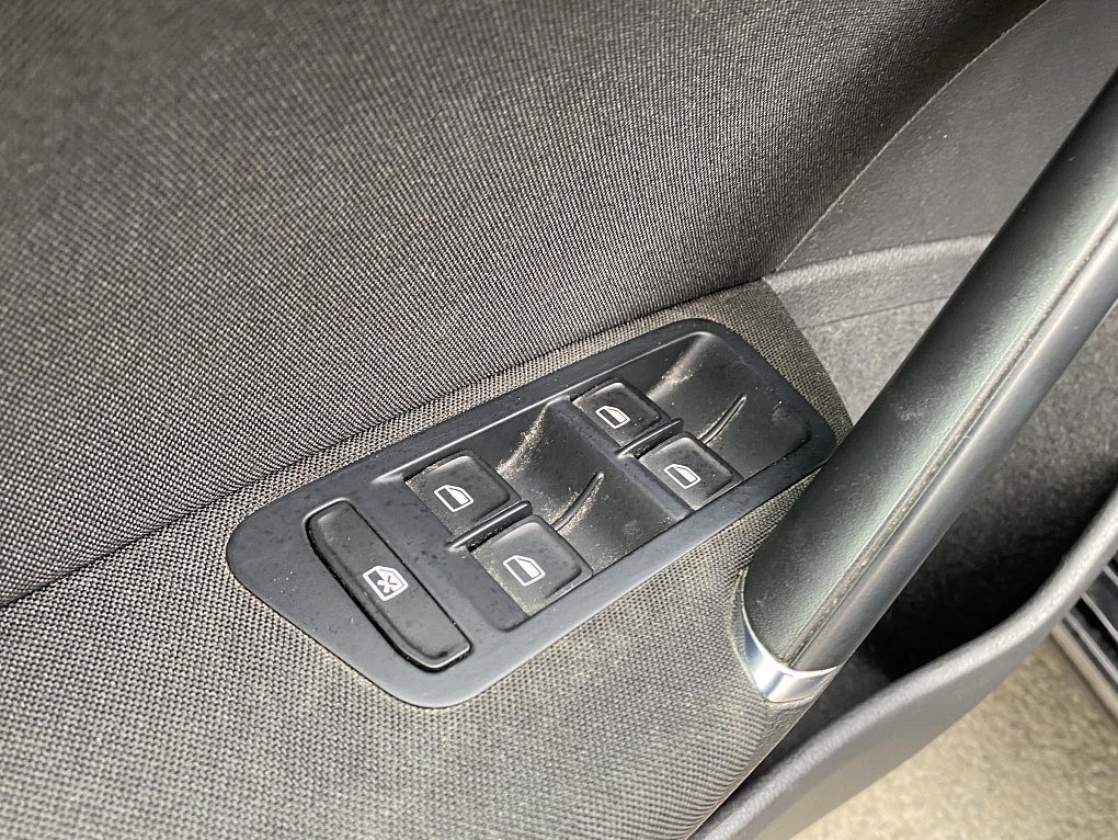 Volkswagen Golf 1.2 TSi Comfortline VII