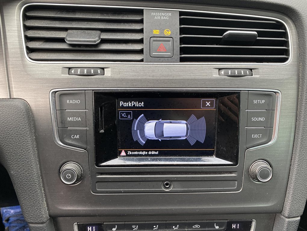 Volkswagen Golf 1.2 TSi Comfortline VII