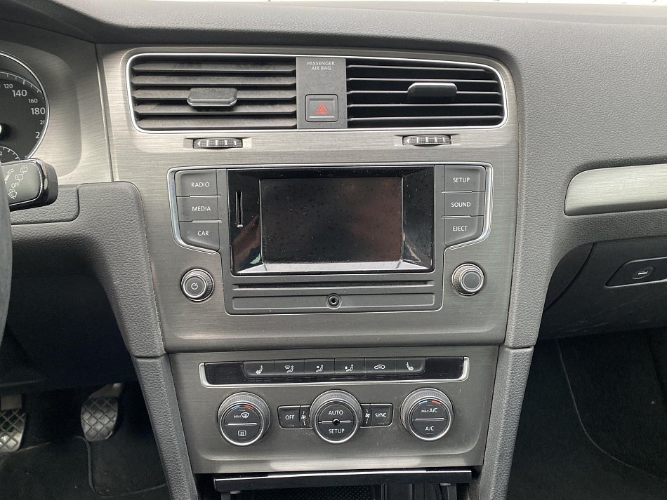 Volkswagen Golf 1.2 TSi Comfortline VII