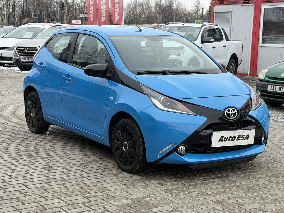 Toyota Aygo 1.0i 