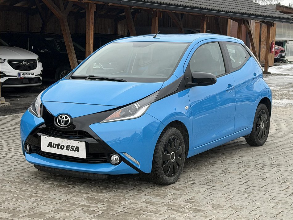 Toyota Aygo 1.0i 