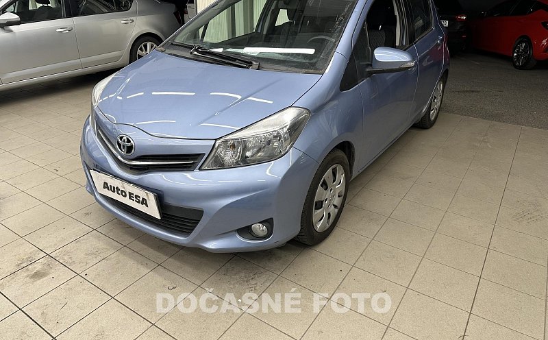 Toyota Yaris 1.3i 