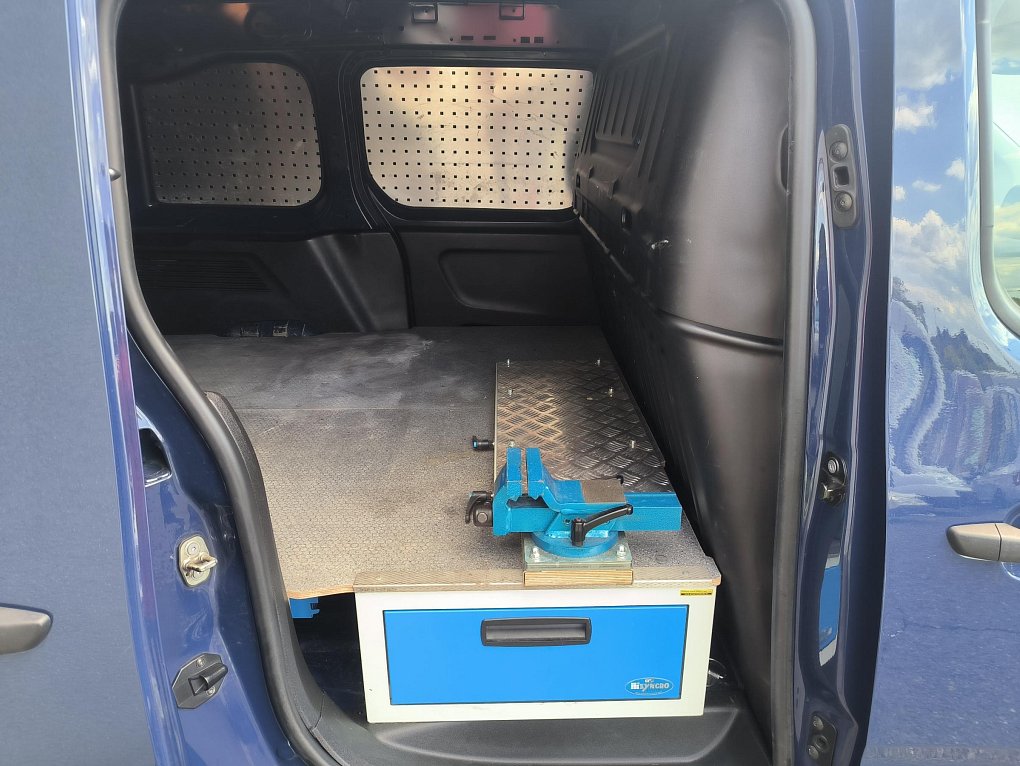 Peugeot Partner 1.5HDi  DÍLNA