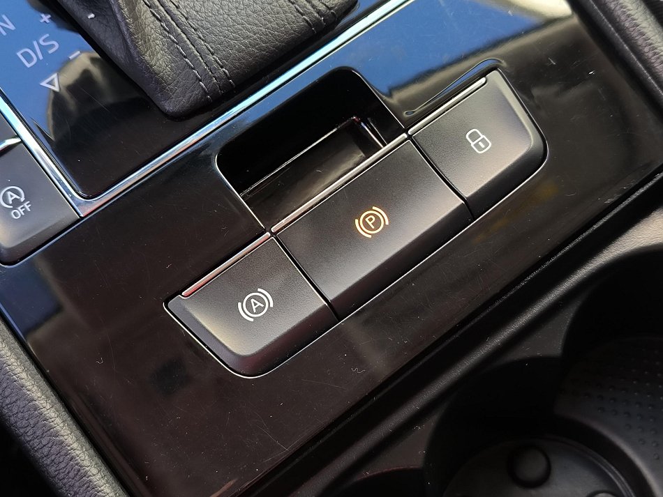 Škoda Superb III 2.0 TDi Style 4x4