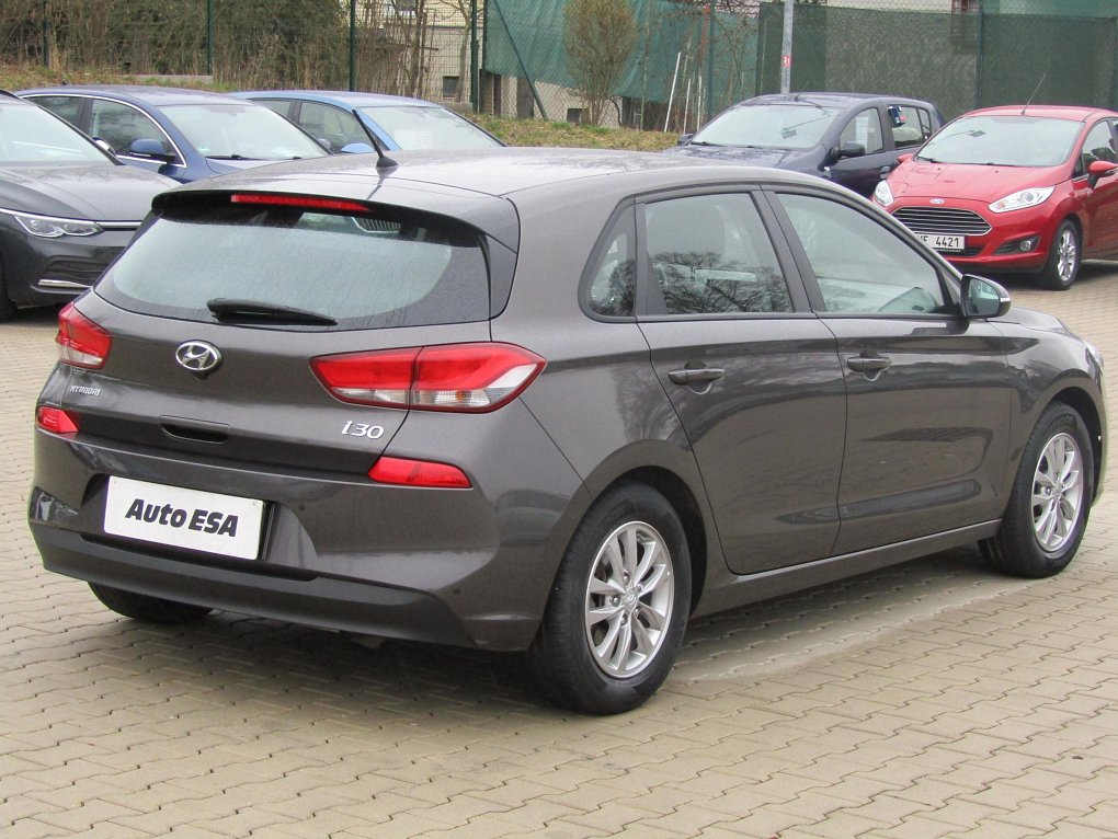 Hyundai I30 1.0i 
