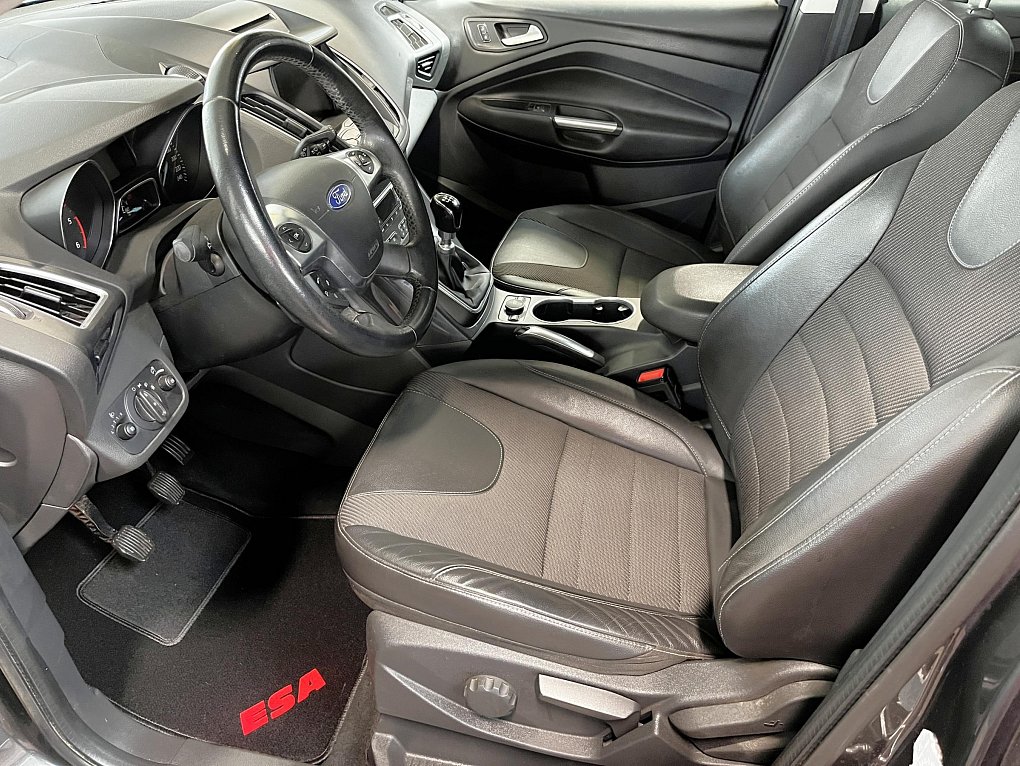 Ford Kuga 2.0 TDCi Titanium AWD