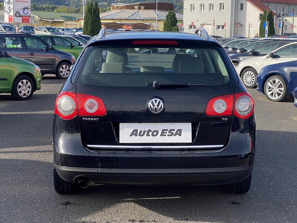 Volkswagen Passat 1.6 i  Variant