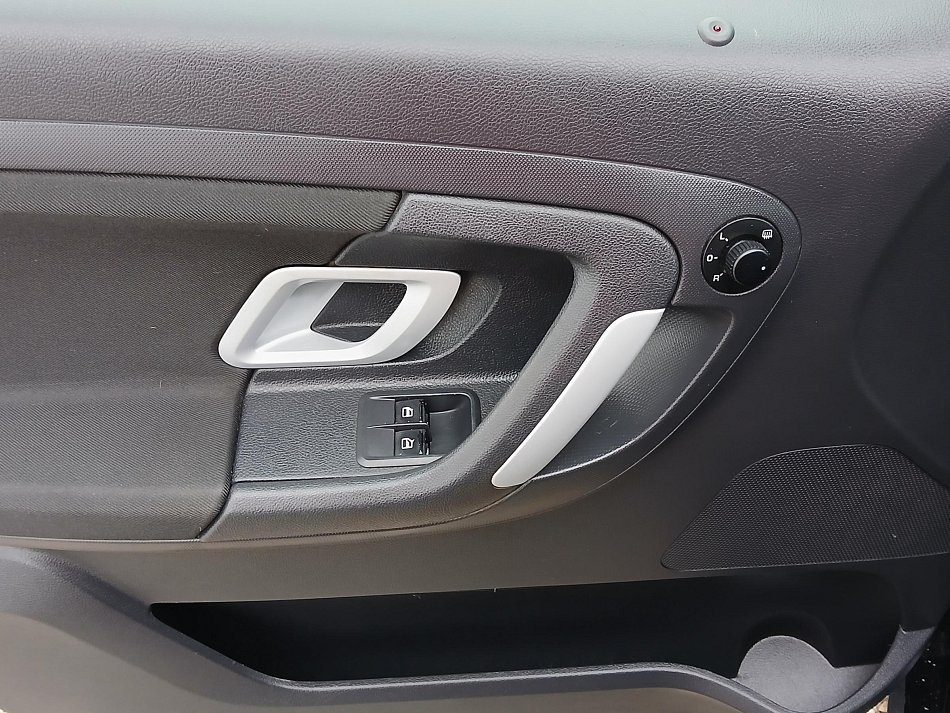 Škoda Roomster 1.4 i Scout