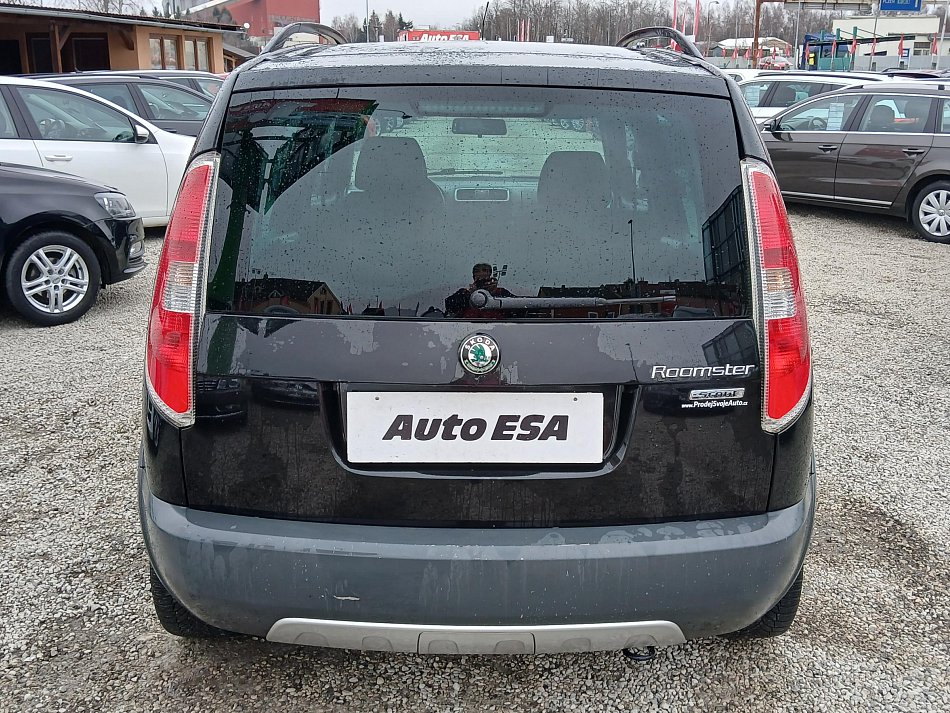 Škoda Roomster 1.4 i Scout