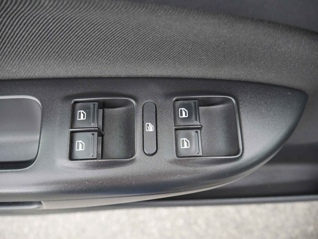 Škoda Octavia II 2.0TDi Scout 4x4