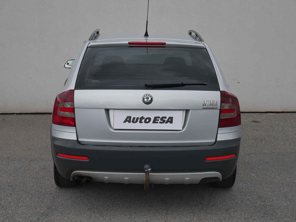 Škoda Octavia II 2.0TDi Scout 4x4