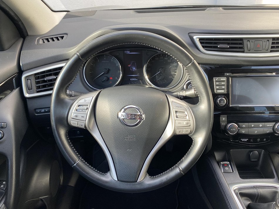 Nissan Qashqai 1.2 DiG-T N-Connecta 4x2