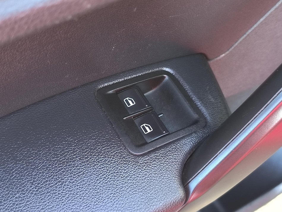 Volkswagen Caddy 1.4TGi  MAXi DÍLNA