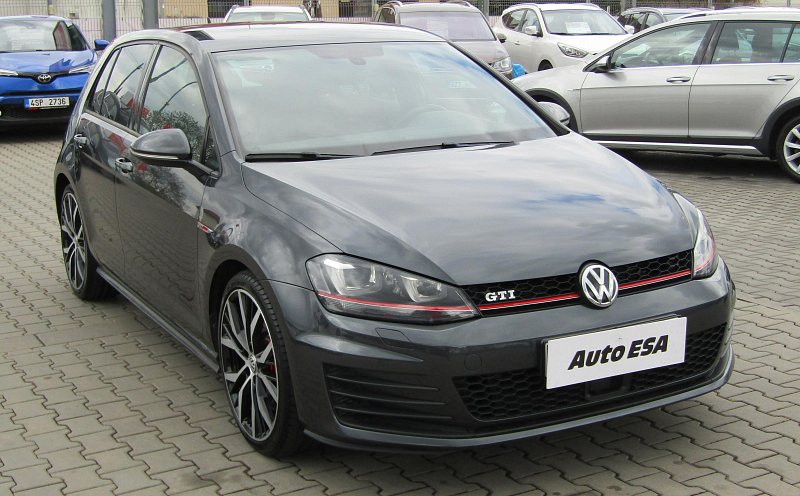 Volkswagen Golf 2.0 TSi GTi