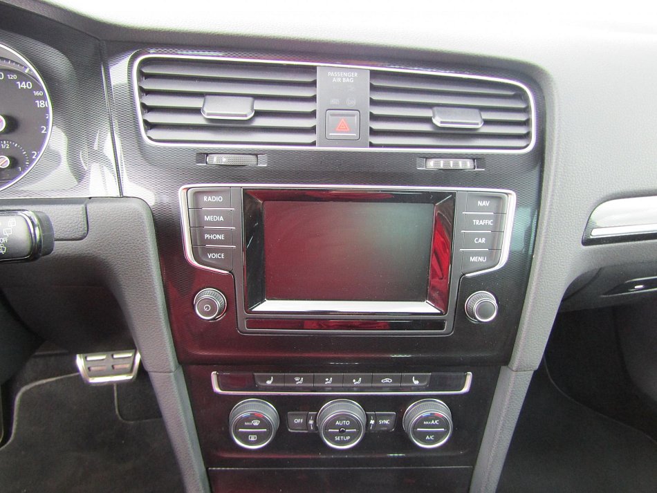 Volkswagen Golf 2.0 TSi GTi