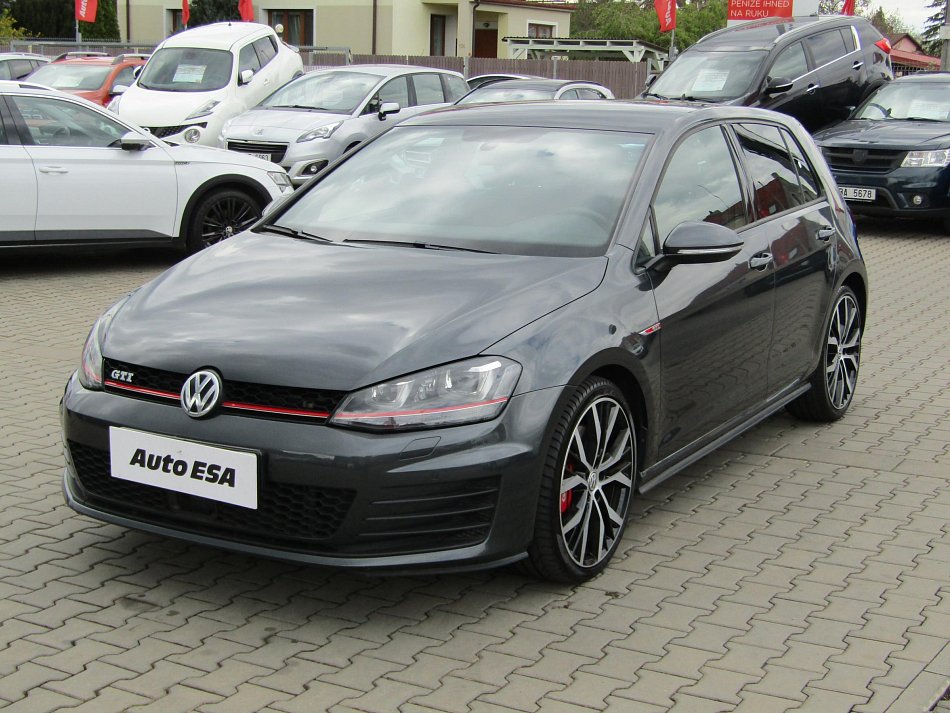 Volkswagen Golf 2.0 TSi GTi