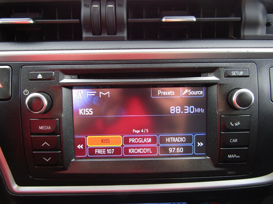 Toyota Auris 1.6VVTi 