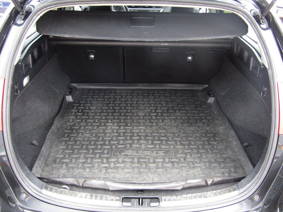 Toyota Auris 1.6VVTi 
