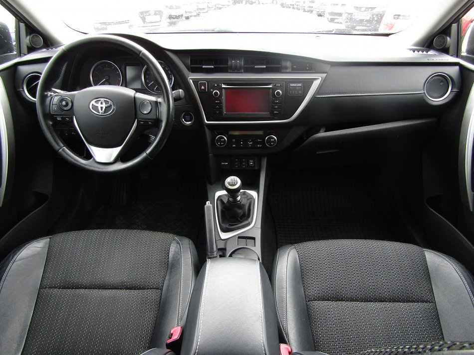 Toyota Auris 1.6VVTi 