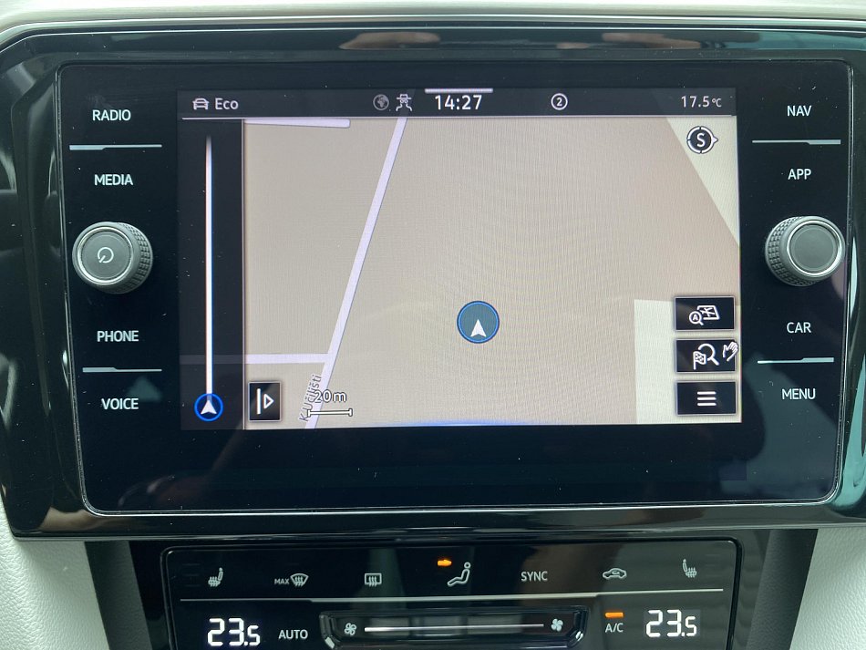 Volkswagen Passat 2.0 TDi Elegance