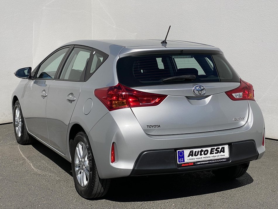 Toyota Auris 1.3 VVT-i 