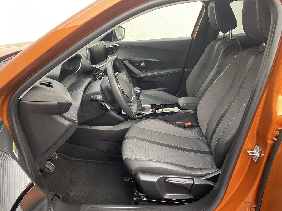 Peugeot 2008 1.2 PT Allure