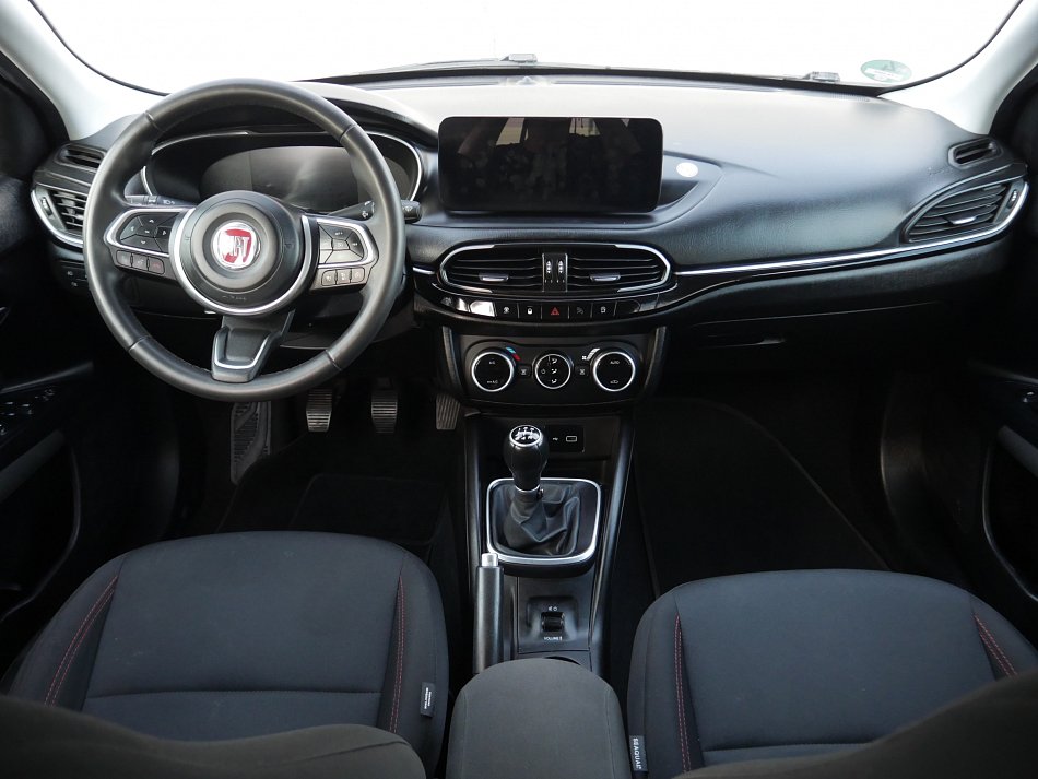 Fiat Tipo 1.0 GSE Cross