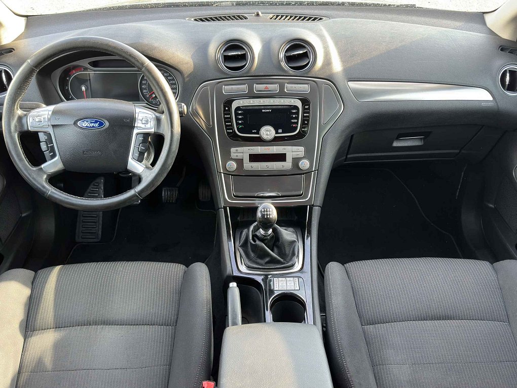 Ford Mondeo 2.0 TDCi 
