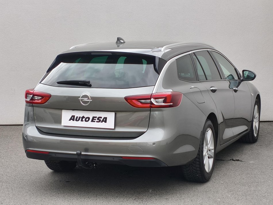 Opel Insignia 2.0CDTi 
