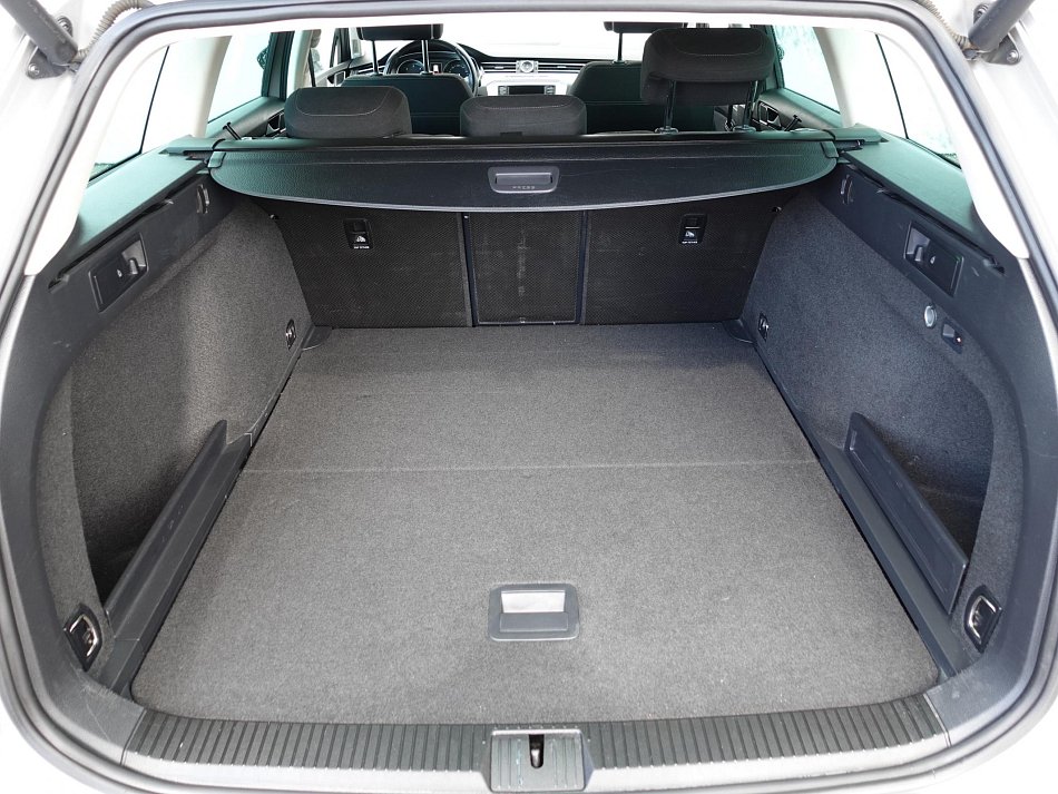 Volkswagen Passat 2.0 TDi Comfortline