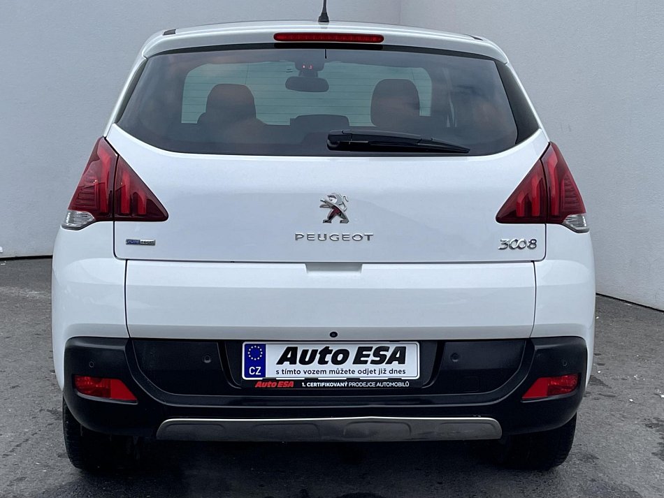 Peugeot 3008 1.2PT Allure