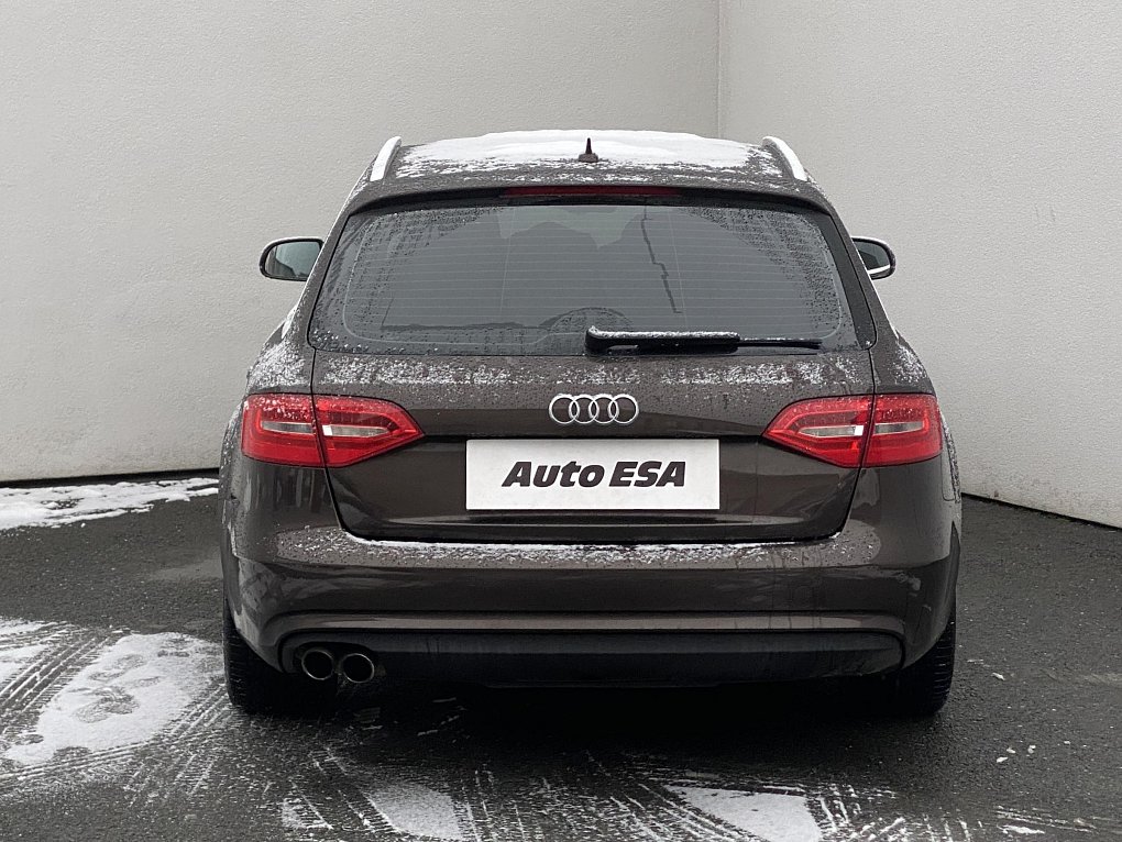 Audi A4 2.0 TDi Ambiente Quattro