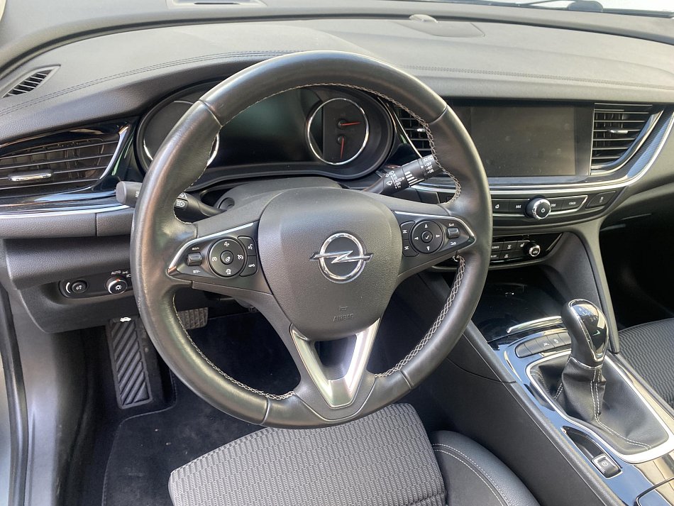 Opel Insignia 2.0CDTi 