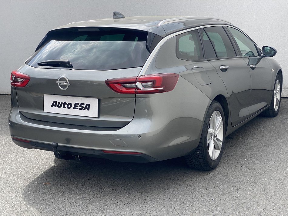 Opel Insignia 2.0CDTi 