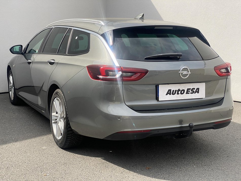Opel Insignia 2.0CDTi 