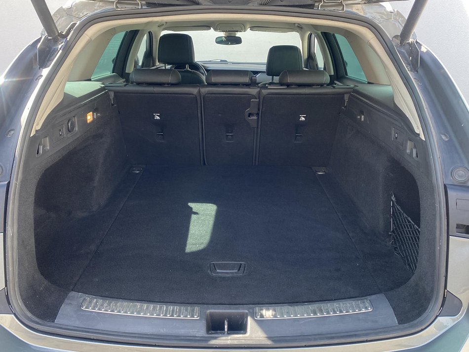 Opel Insignia 2.0CDTi 