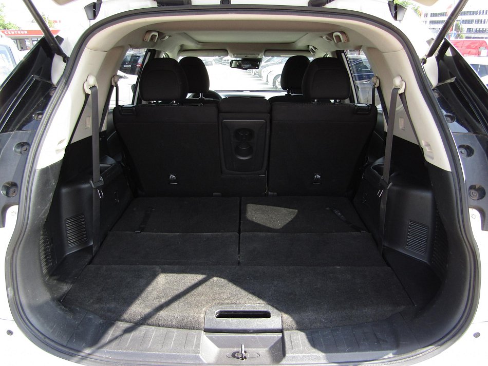 Nissan X-Trail 2.0 dCi Acenta