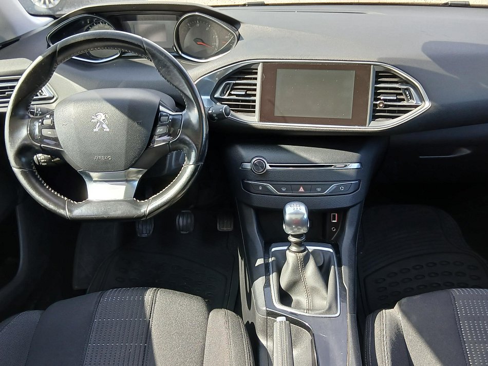 Peugeot 308 1.6i 