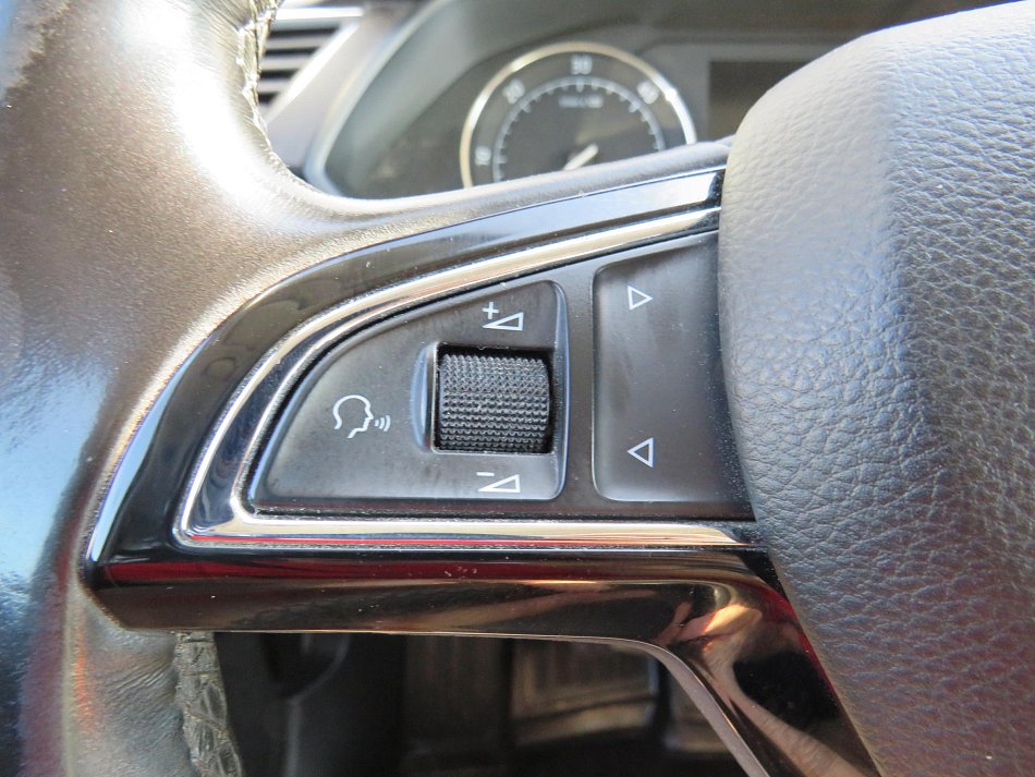 Škoda Superb III 2.0 TDi Ambition